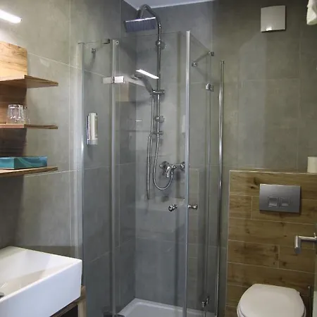 מלון Hotel-gasthof Zur Post