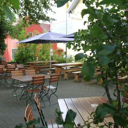 Hotel-gasthof Zur Post 3* Фельбург