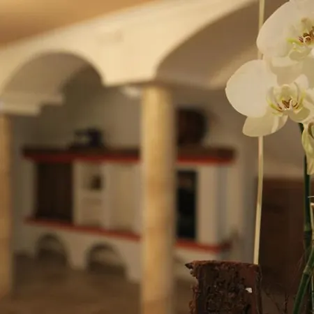 מלון Hotel-gasthof Zur Post ולבורג