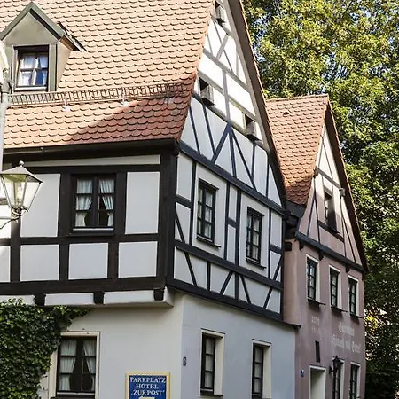 Hotel-gasthof Zur Post ולבורג