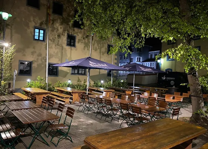 Hotel Hotel-gasthof Zur Post Velburg