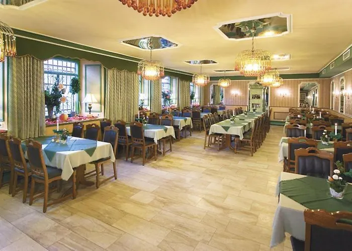 Hotel-gasthof Zur Post 3* Velburg