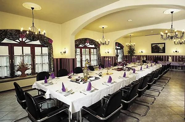 Hotel-gasthof Zur Post Hotel 3*