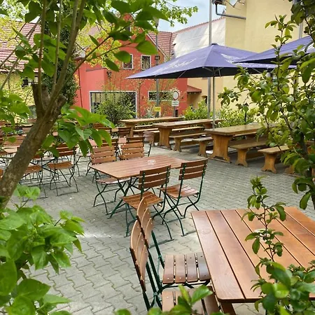 Hotel-gasthof Zur Post فلبورغ